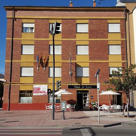 Conde De Lemos Hotel Понферада Екстериор снимка